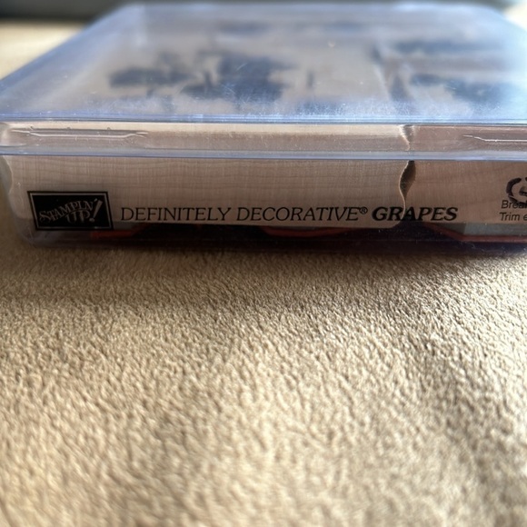 Stampin' Up! 1996 Definitely Decorative Grapes Stamp Set of 4 Stamps - Picture 3 of 3